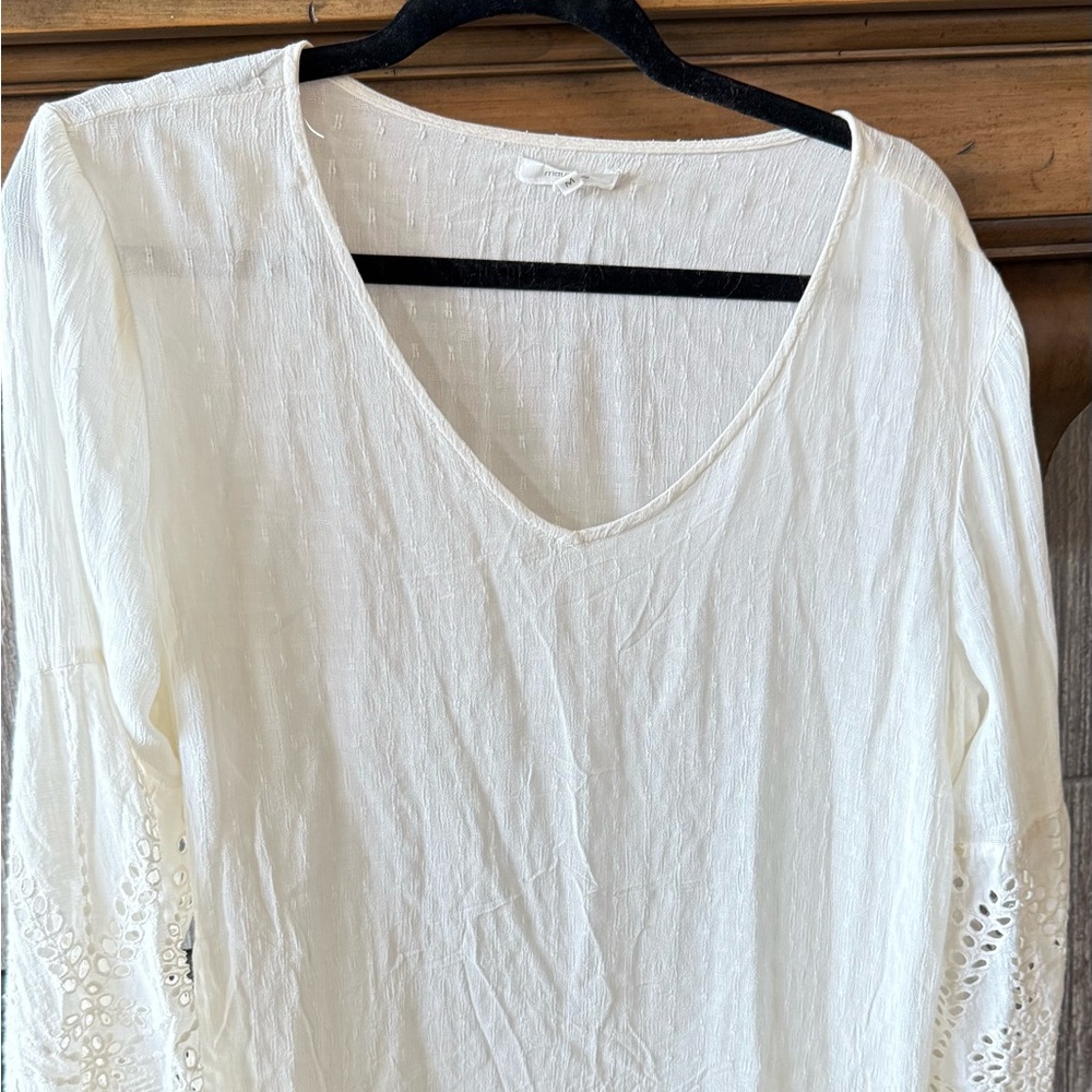 Elegant White V-Neck Blouse